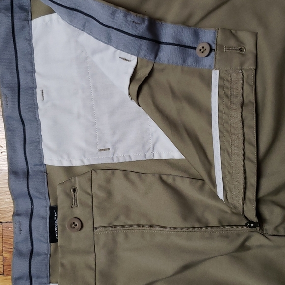 Nike Golf Tour Performance Men's Shorts size 42 EUC! - Picture 5 of 5